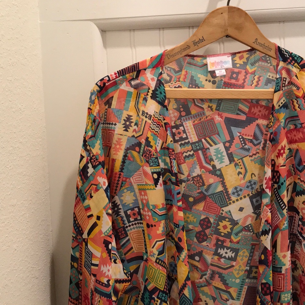 NWT Lularoe Shirley Coverup Kimono Candy Pink MED